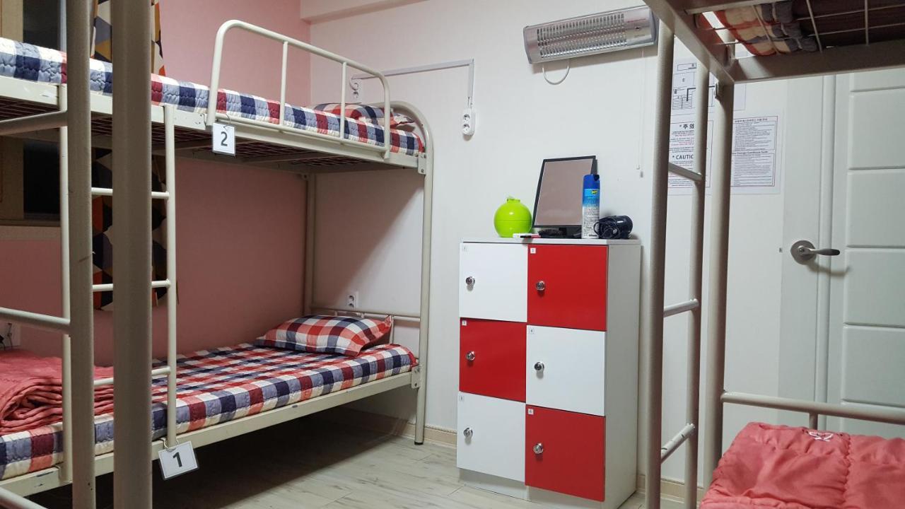 New Gwangju Guesthouse Кванджу Экстерьер фото